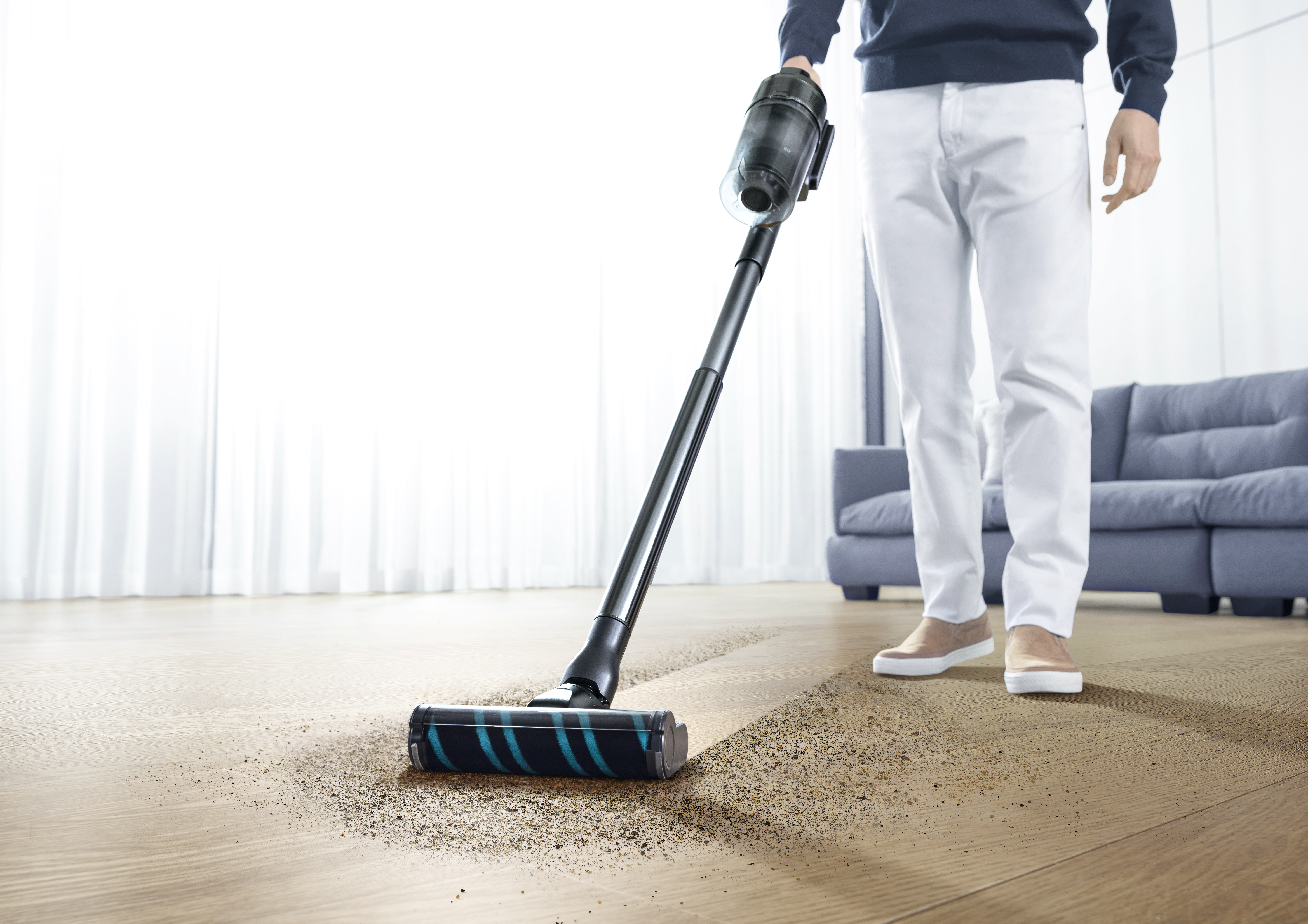 VS9000RL lifestyle Samsung Samsung’s New Cordless Jet Stick Vacuums Roll Out Across Oz Today